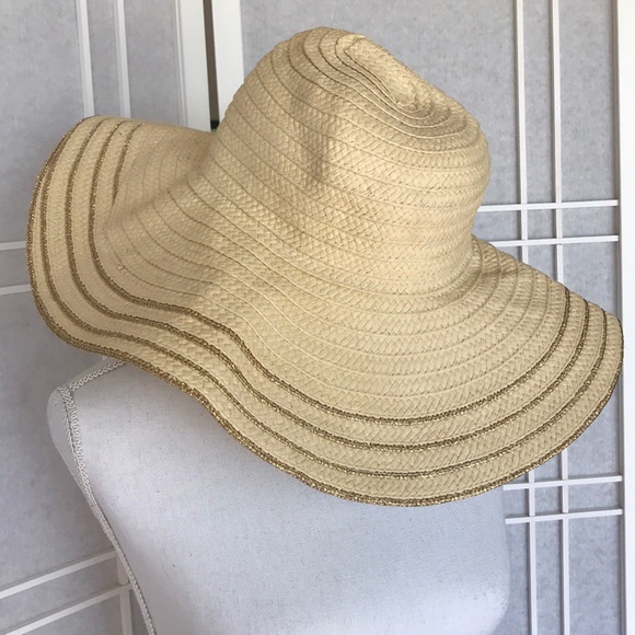 NWOT☀️GAP Summer Bundle👒👛 - Picture 2 of 8